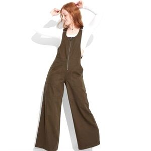 Wild Fable Women's Twill Baggy Zip-Front
Overalls Olive Green